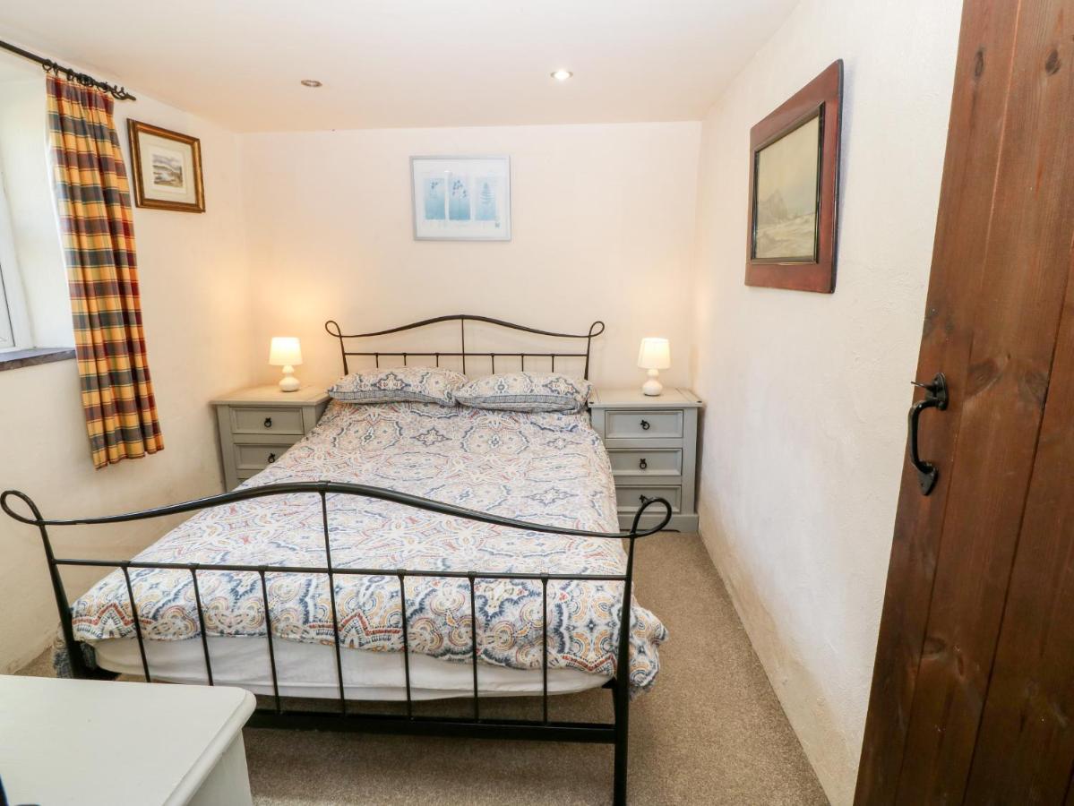 Bwthyn Yr Helyg Willow Cottage Llannor 外观 照片