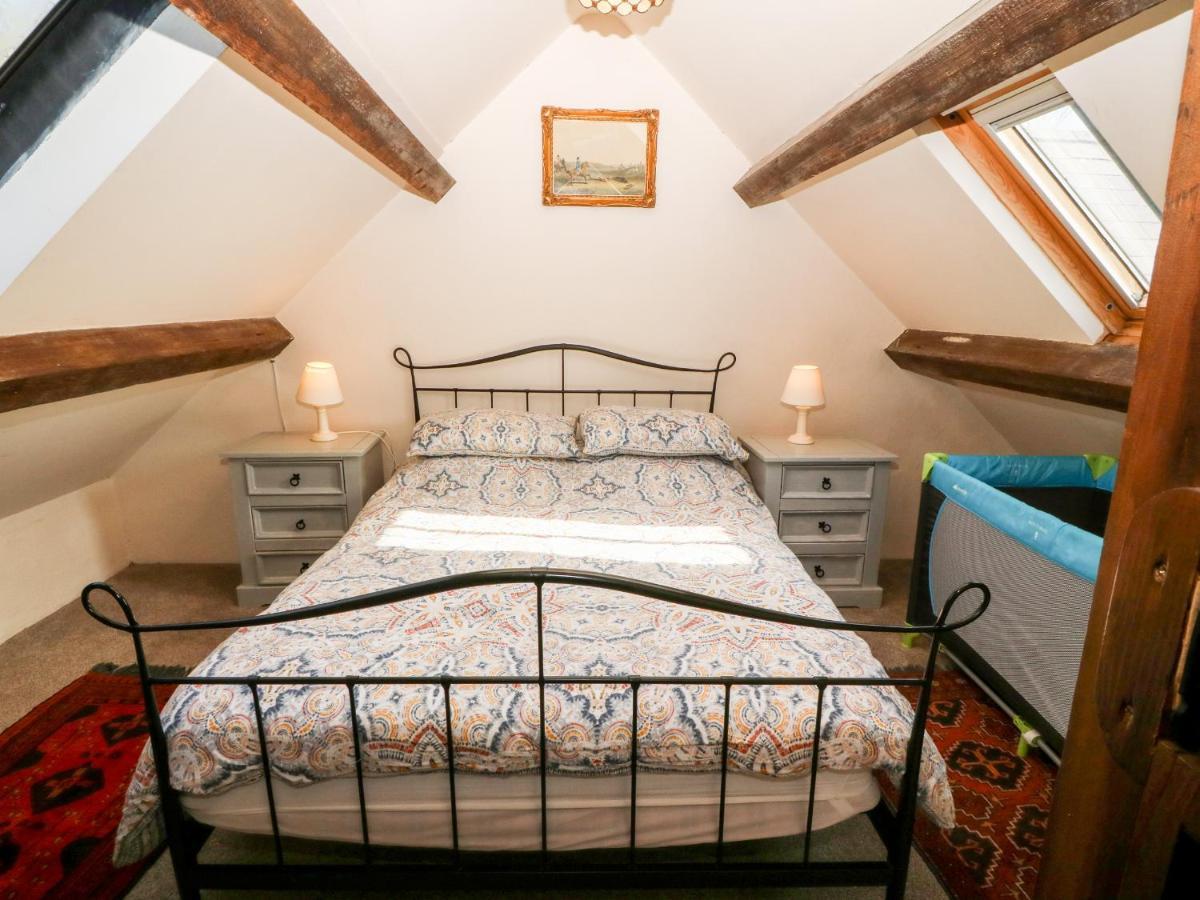 Bwthyn Yr Helyg Willow Cottage Llannor 外观 照片